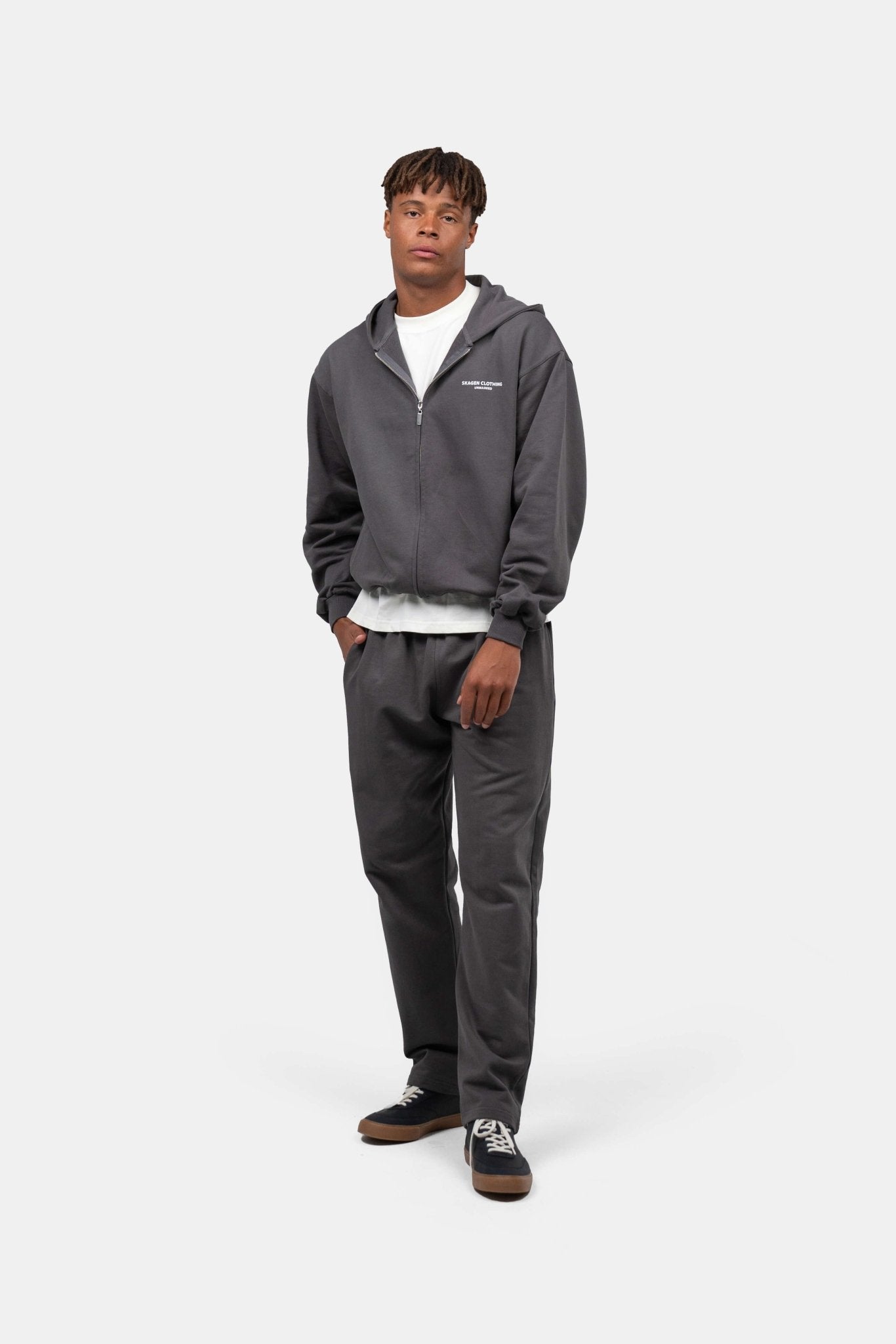UNMARKED Zip-Hoodie Mørkegrå | Skagen-clothing.dk